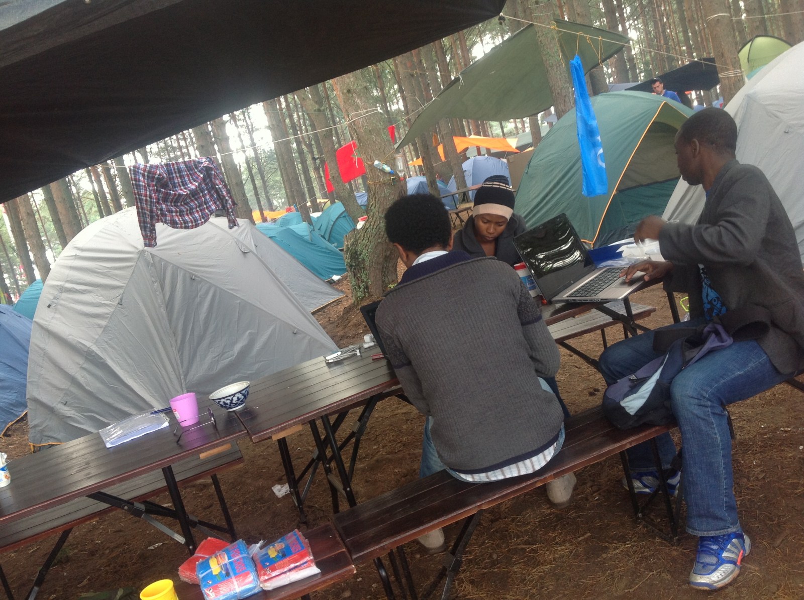 Waiting for breakfast to be served with Crazy Peter and Bolivia